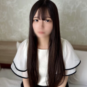 FC2PPV-4745571 I'll fall in love [No] [Creampie] The beautiful woman with an idol face has a cute voice and is shy, which is really nice. *Bonus included